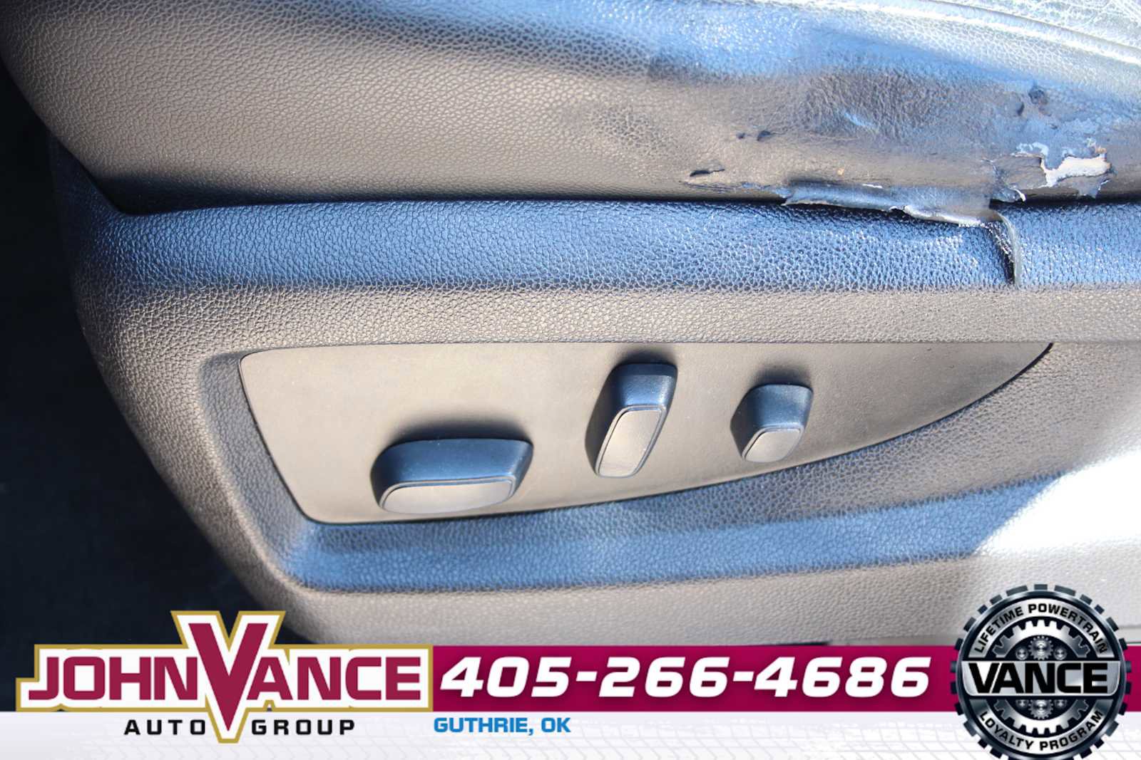 Used 2017 Chevrolet Tahoe Premier AWD/4WD image 29
