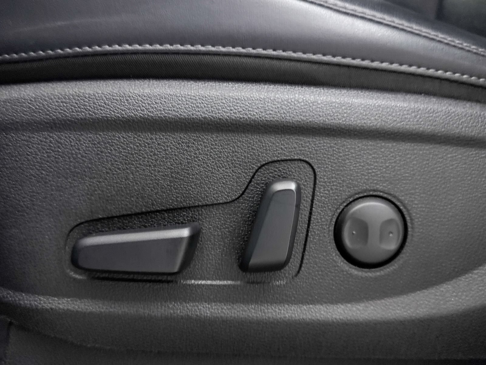 Used 2023 Kia Telluride S AWD/4WD image 30