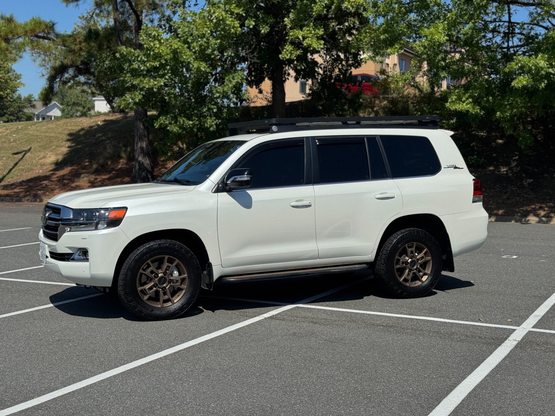 Used 2020 Toyota Land Cruiser Heritage Edition AWD/4WD image 5