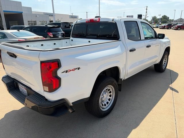 Used 2025 Chevrolet Colorado W/T w/ WT Convenience Package II AWD/4WD image 3