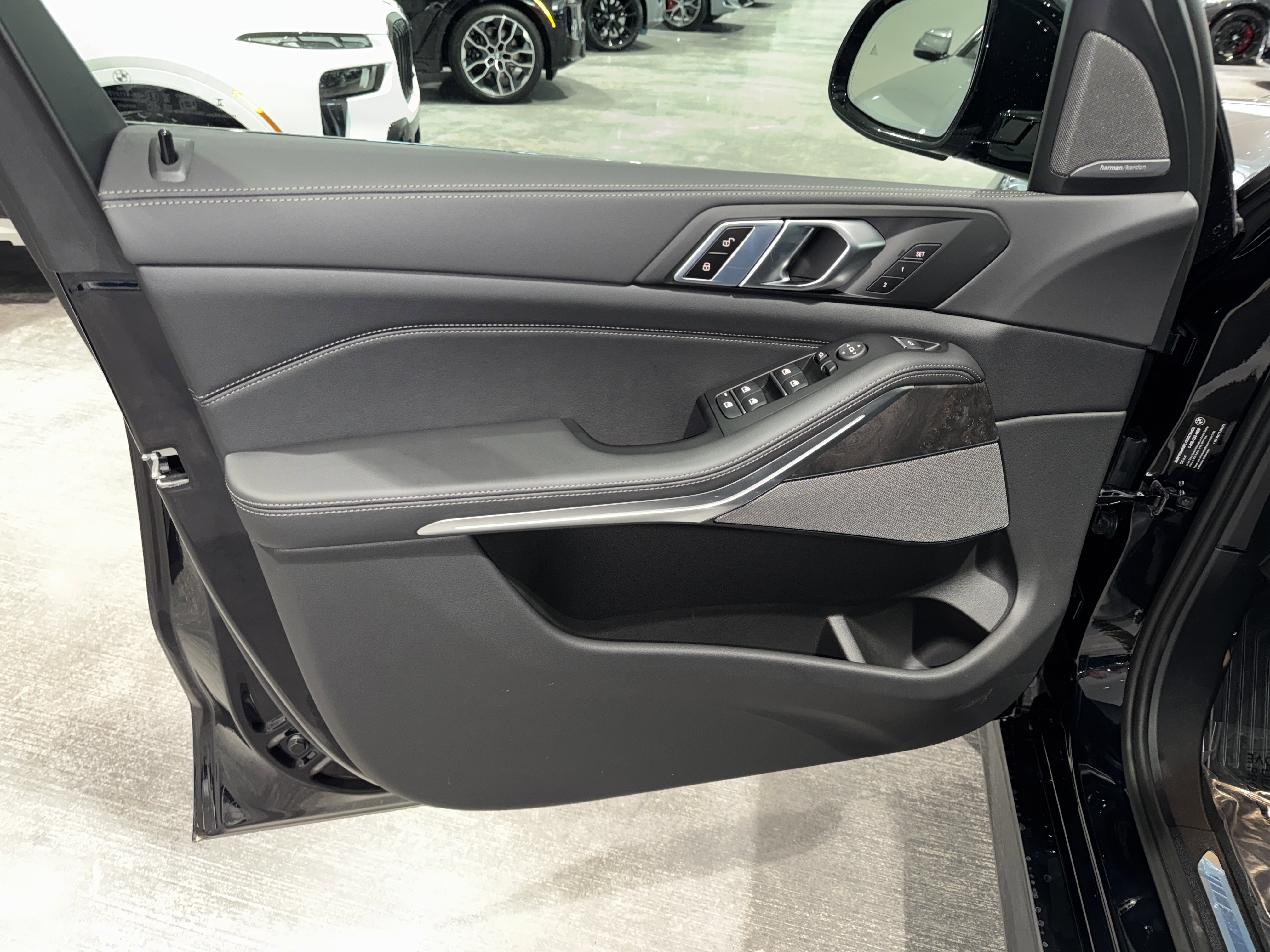 New 2026 BMW X5 sDrive40i w/ Executive Package image 13