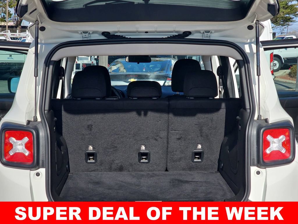 Used 2022 Jeep Renegade Sport image 12