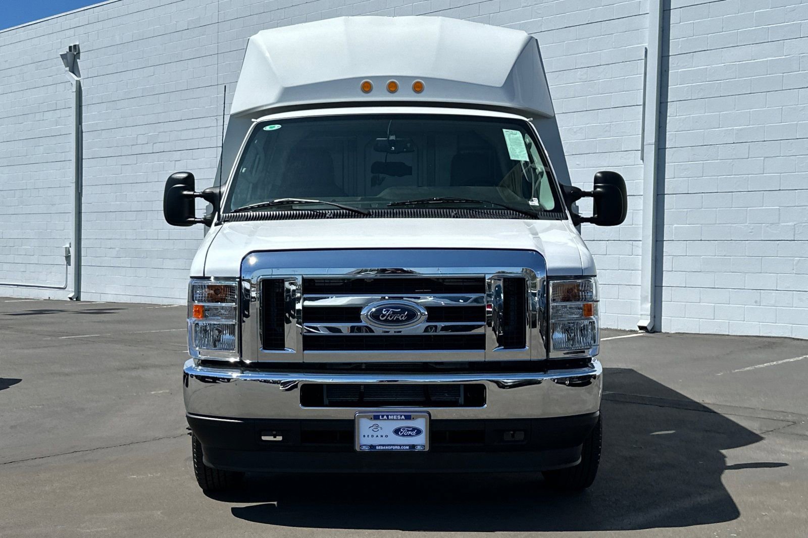 New 2025 Ford E-350 and Econoline 350 Super Duty w/ Power Equipment Group RWD image 5