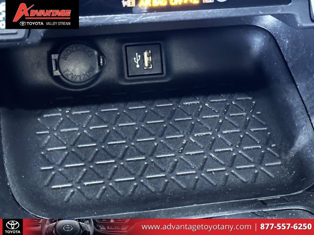 Certified 2023 Toyota RAV4 LE AWD/4WD image 33