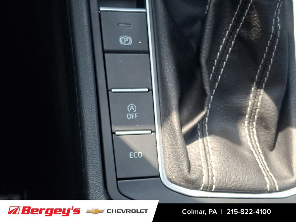 Used 2024 Volkswagen Jetta SE image 26