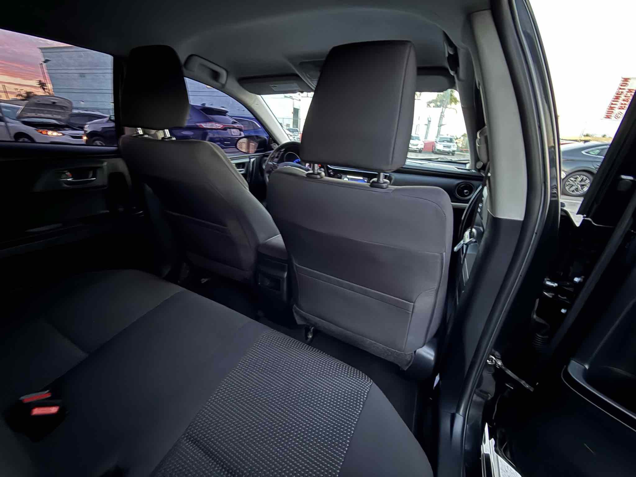 Used 2017 Toyota Corolla iM image 44