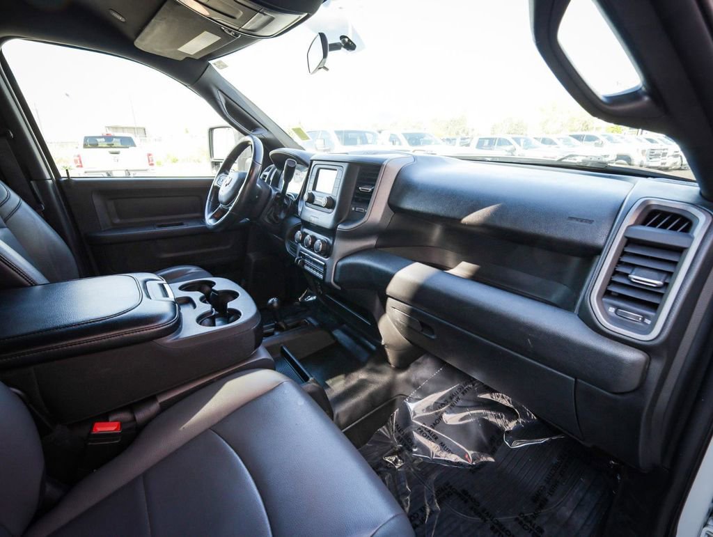 Used 2024 RAM 3500 Tradesman AWD/4WD image 21
