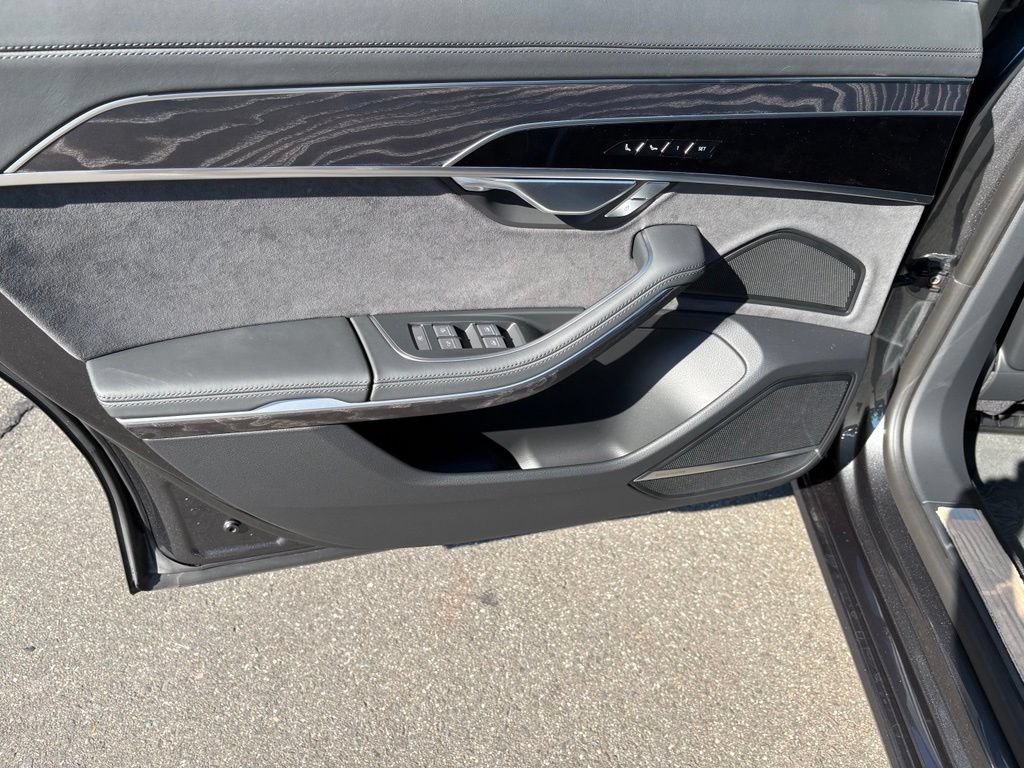 New 2027 Audi A8 L 3.0T AWD/4WD image 15
