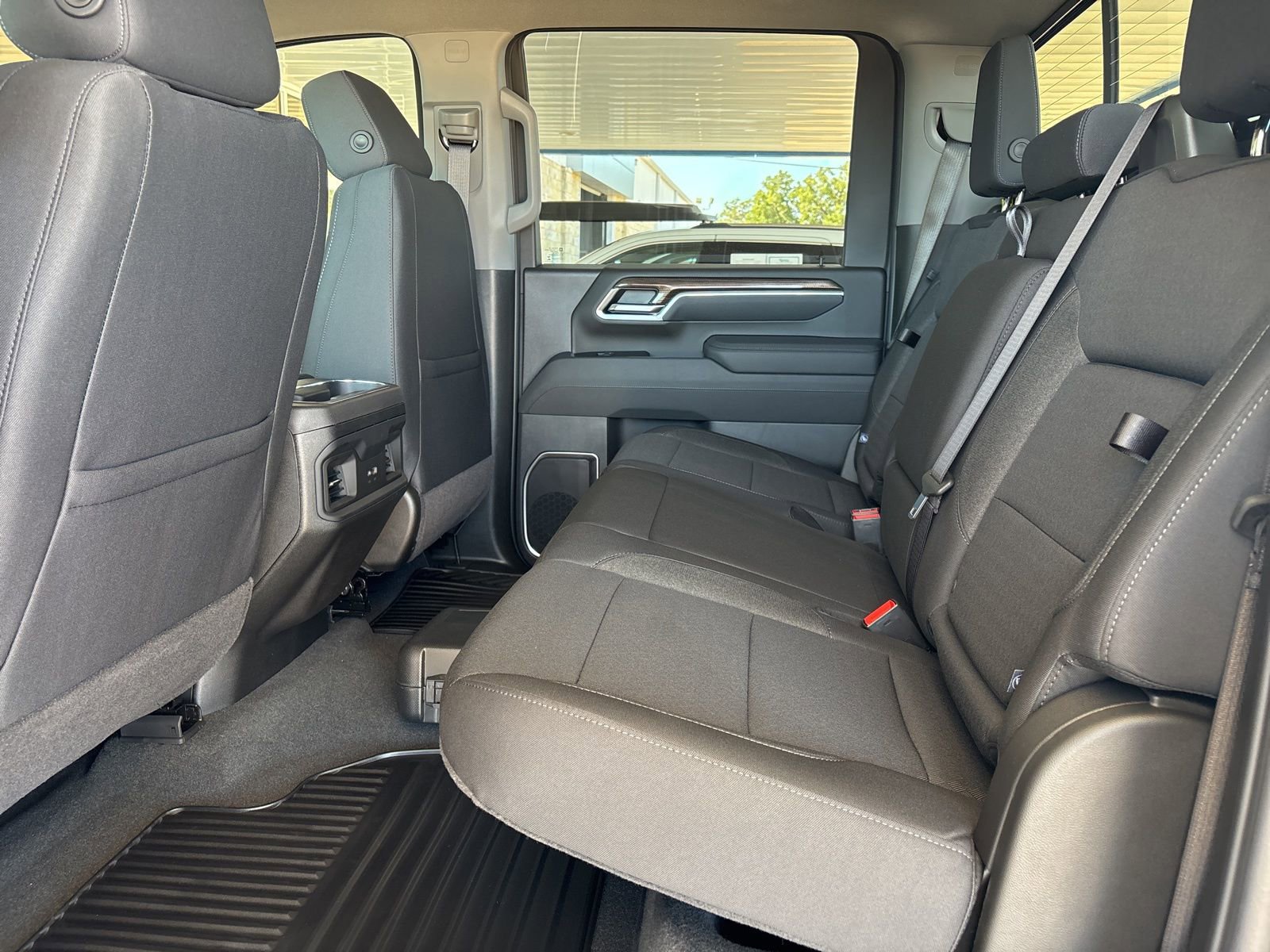 New 2026 Chevrolet Silverado 2500 LT w/ Texas Edition image 12