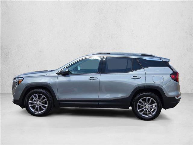 Used 2024 GMC Terrain SLT AWD/4WD image 9