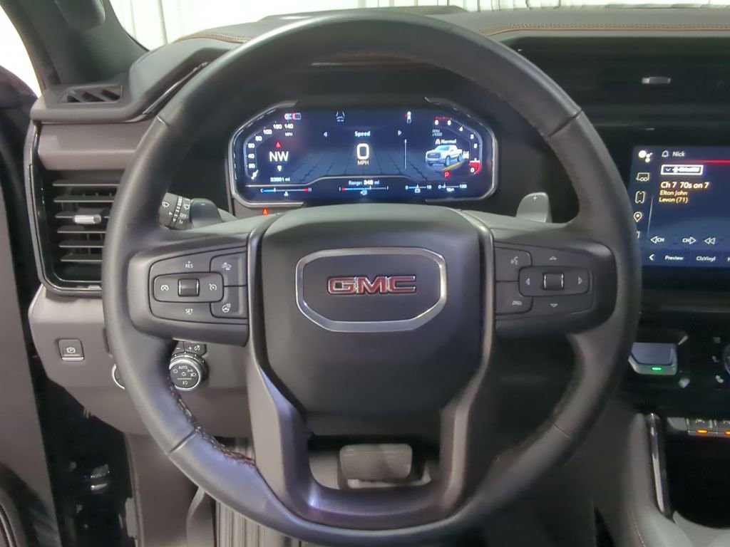 Used 2024 GMC Sierra 1500 AT4 w/ Technology Package AWD/4WD image 23