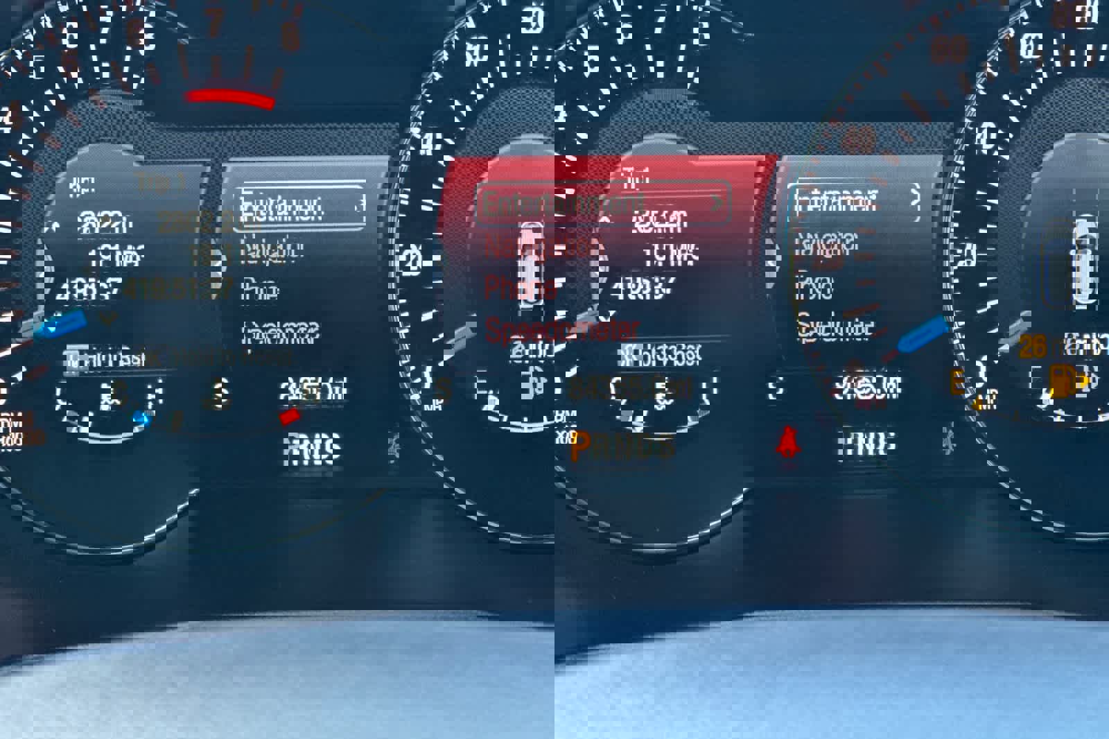 Used 2017 Ford Explorer Platinum image 28