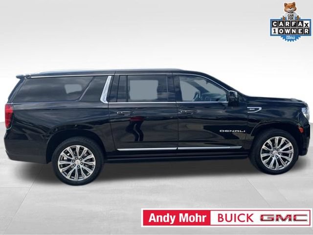 Used 2022 GMC Yukon XL Denali AWD/4WD image 17