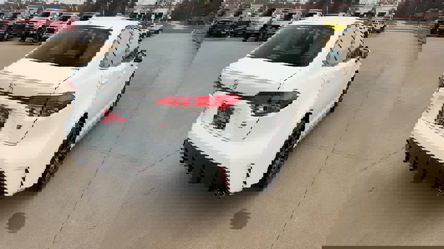 Used 2024 Toyota Corolla SE FWD image 8