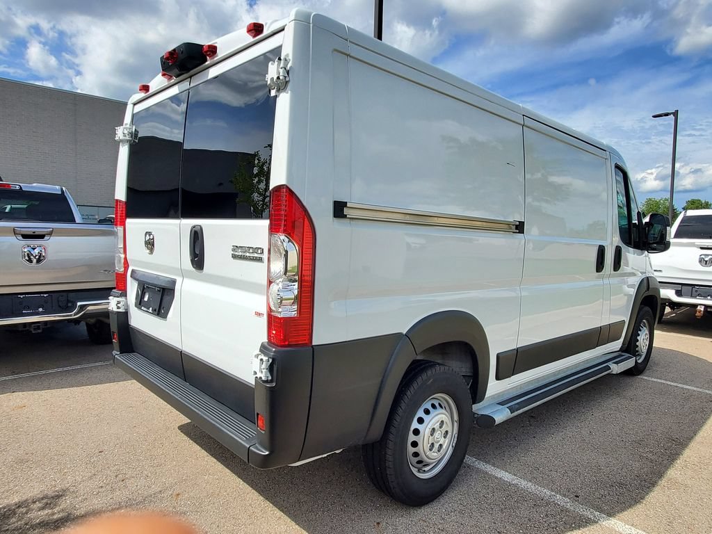 Used 2025 RAM ProMaster 2500 w/ U-Haul Equipment Group FWD image 4