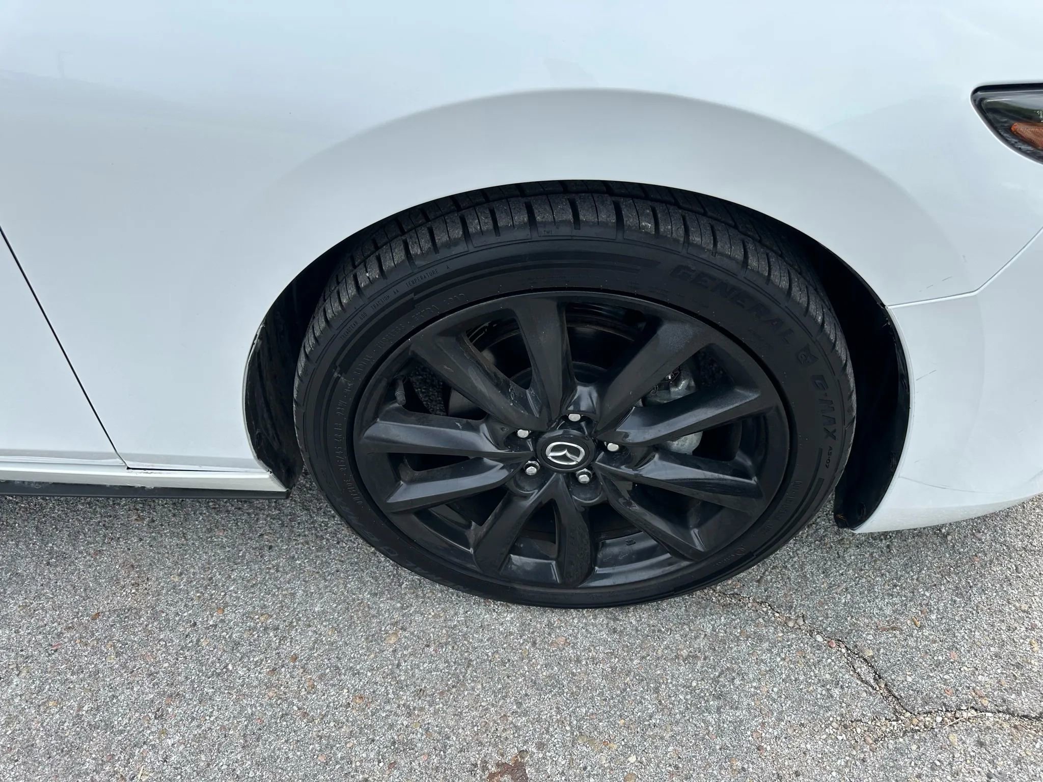 Used 2020 MAZDA MAZDA3 AWD Hatchback w/ Premium Pkg image 32