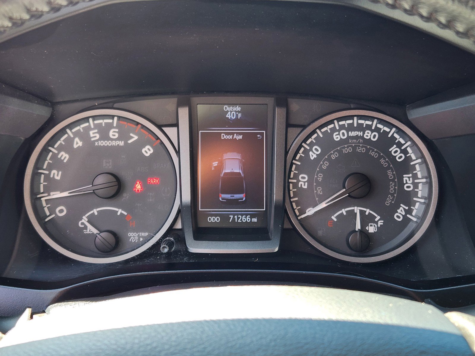 Used 2019 Toyota Tacoma TRD Sport image 18