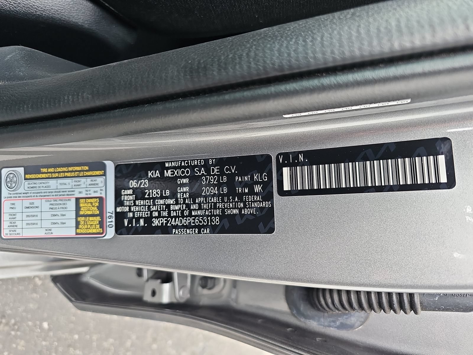 Used 2023 Kia Forte LXS w/ LXS Technology Package FWD image 9