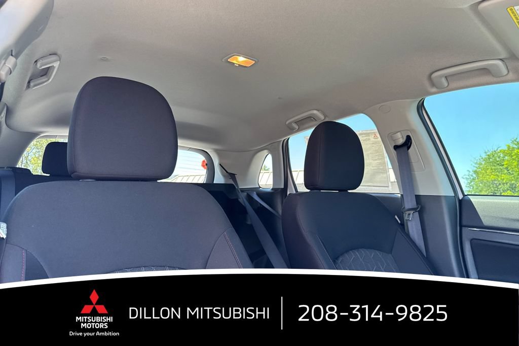 New 2026 Mitsubishi Outlander Sport LE AWD/4WD image 17