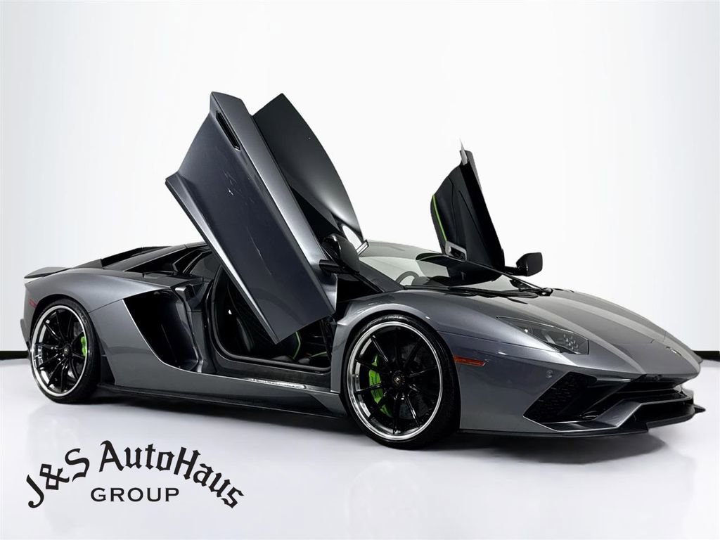 Used 2018 Lamborghini Aventador S
