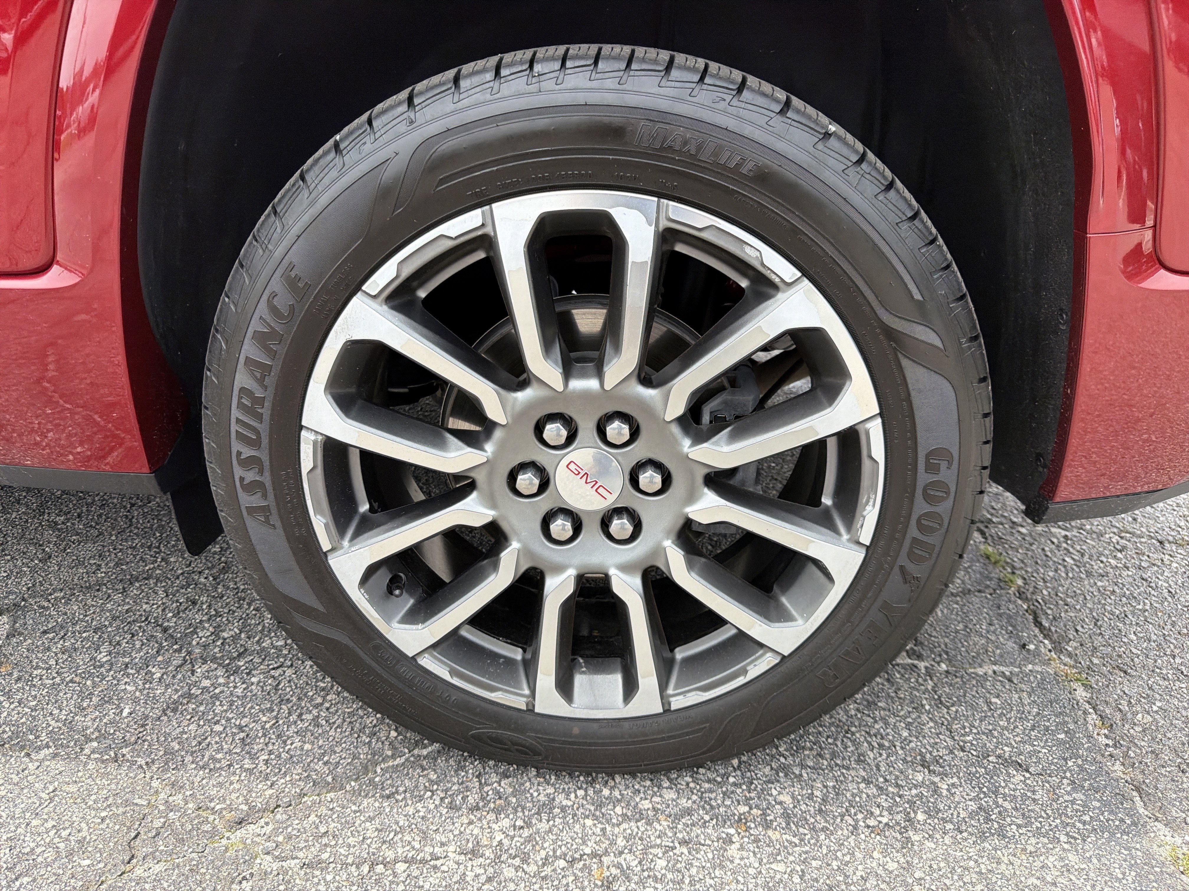Certified 2022 GMC Acadia Denali w/ Denali Ultimate Package FWD image 21