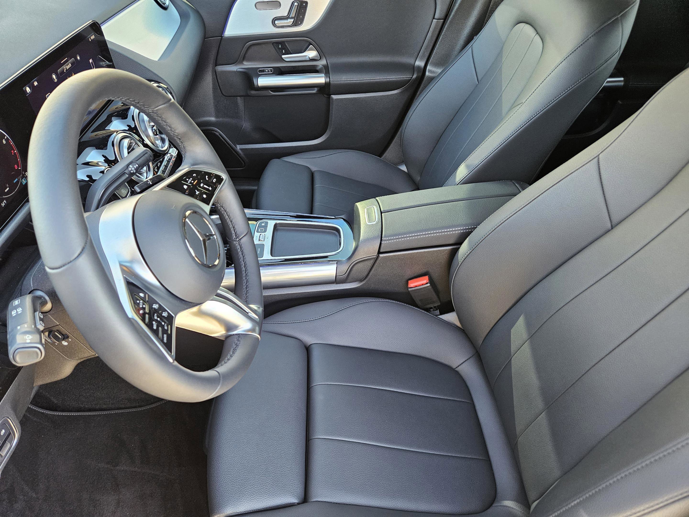 Certified 2026 Mercedes-Benz GLA 250 image 11