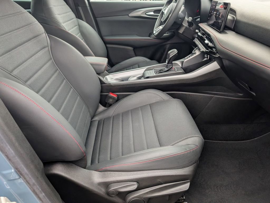 Used 2023 Dodge Hornet GT w/ GT Blacktop Package image 43