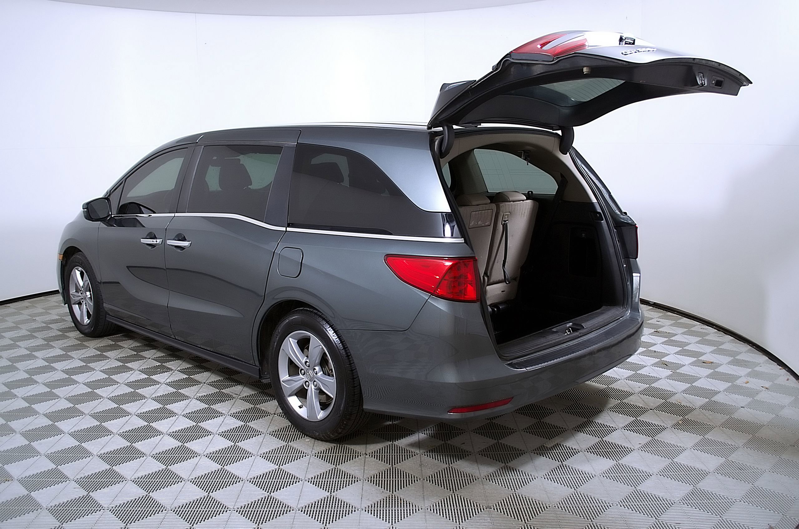 Used 2019 Honda Odyssey EX-L image 10