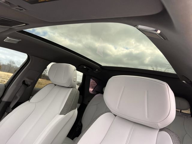 New 2026 Cadillac Optiq Sport 1 image 18