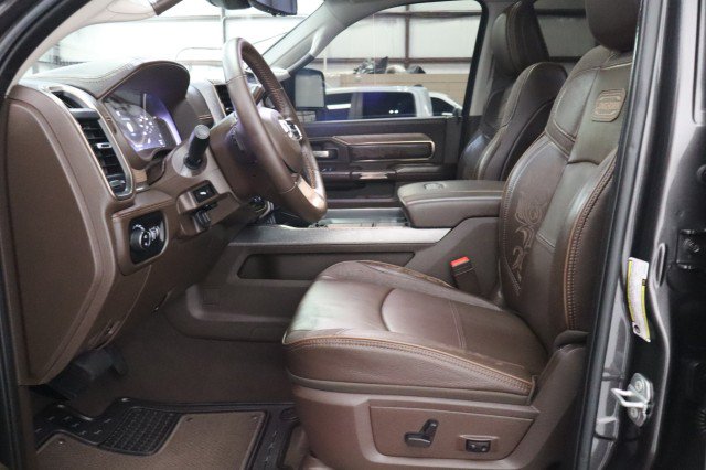 Used 2025 RAM 3500 Longhorn AWD/4WD image 6
