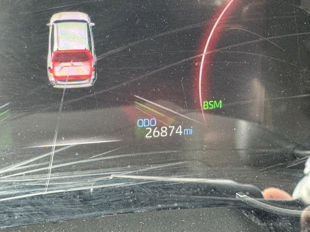 Used 2025 Toyota RAV4 XLE image 20