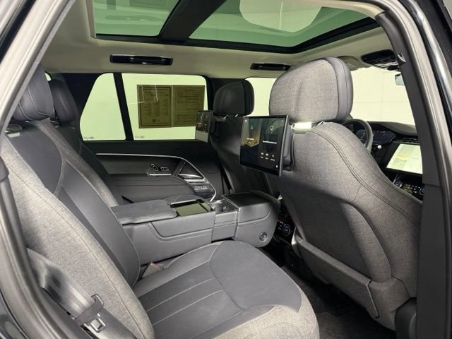 Used 2023 Land Rover Range Rover SE AWD/4WD image 21