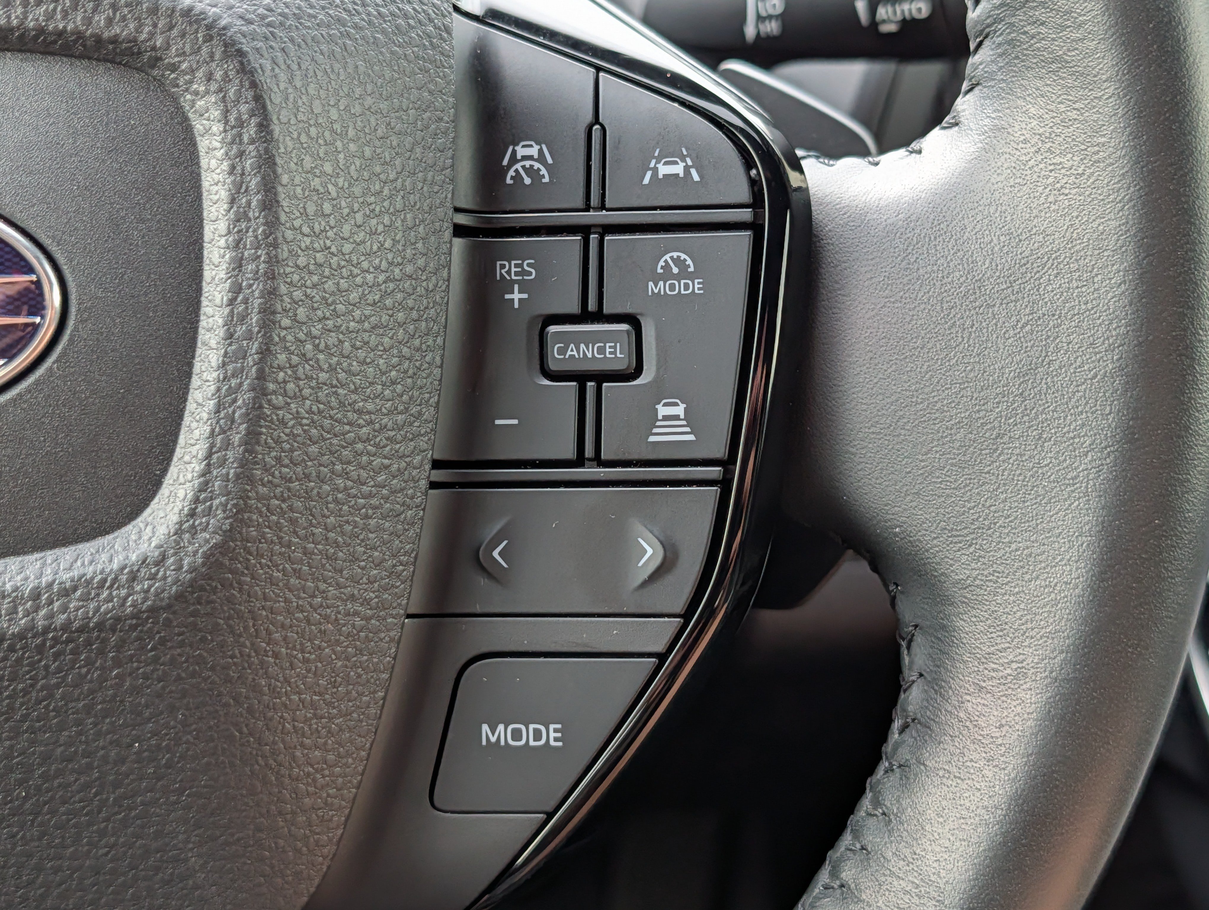 Certified 2023 Subaru Solterra AWD image 30