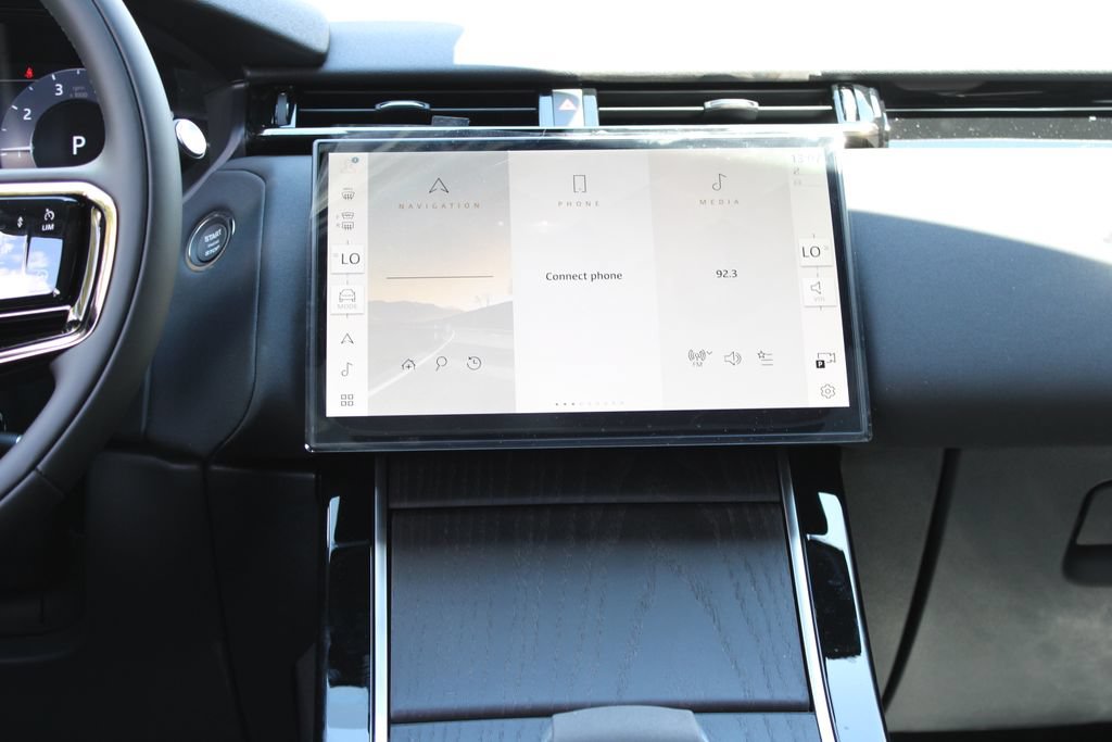 New 2026 Land Rover Range Rover Velar S AWD/4WD image 11