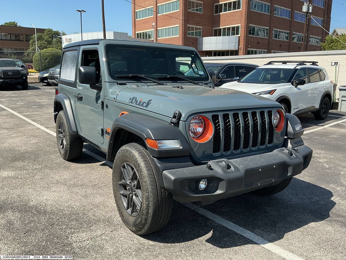 Used 2024 Jeep Wrangler Sport AWD/4WD image 4