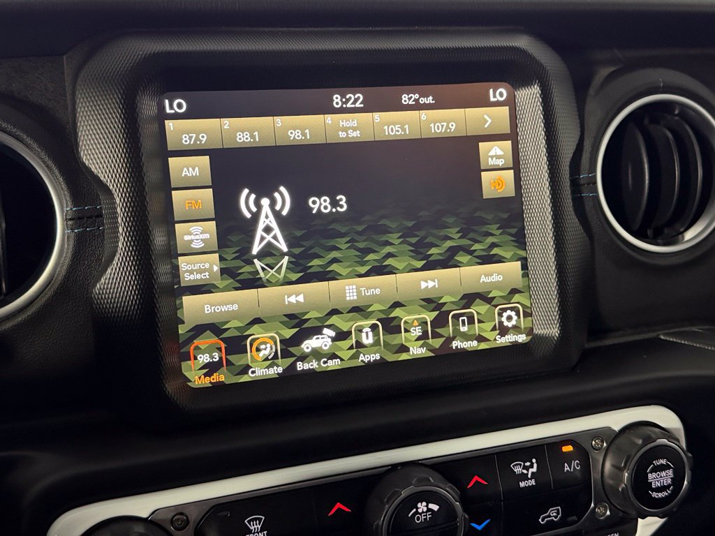 Used 2023 Jeep Wrangler Unlimited Rubicon 4xe AWD/4WD image 19