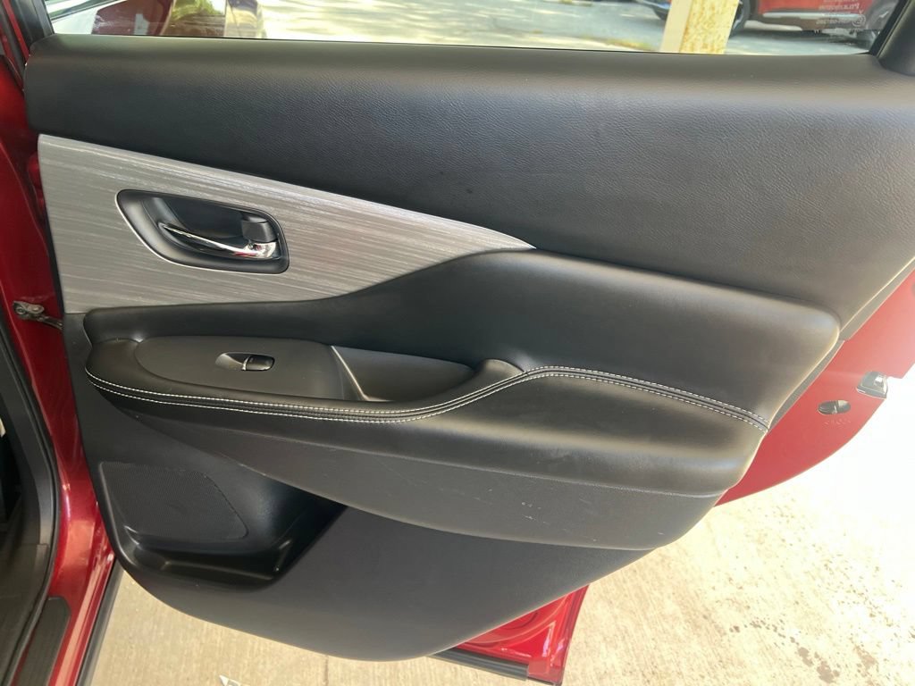 Used 2017 Nissan Murano SL w/ SL Technology Package AWD/4WD image 14