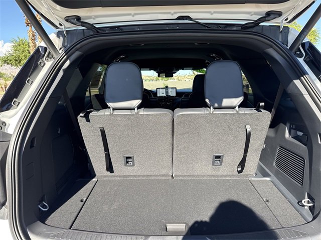 Certified 2025 Ford Explorer ST-Line w/ Premium Package image 25