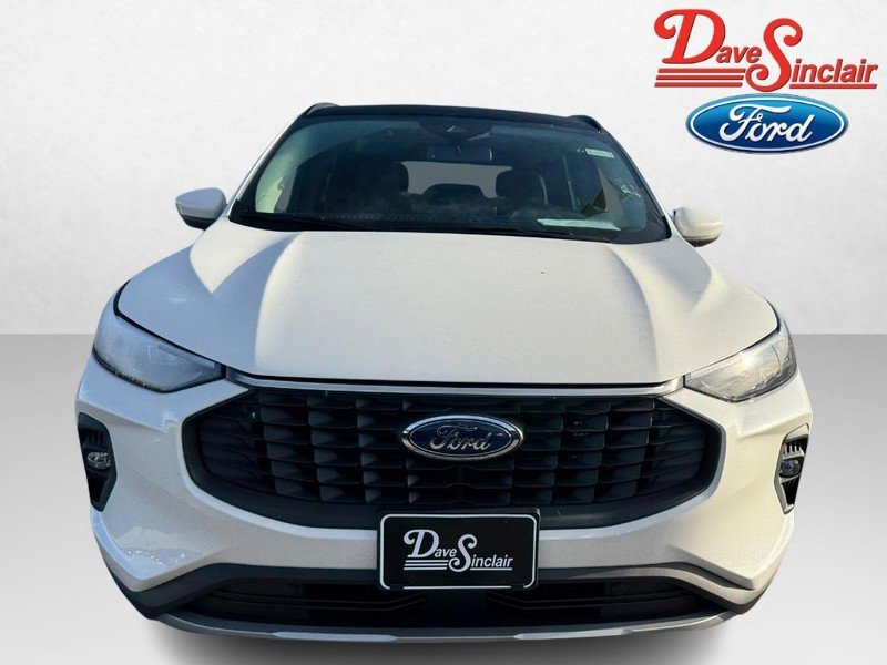 New 2026 Ford Escape Platinum image 2