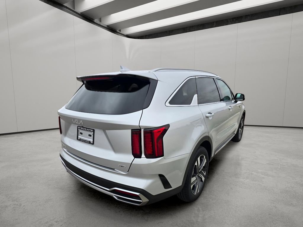 Used 2024 Kia Sorento EX image 5