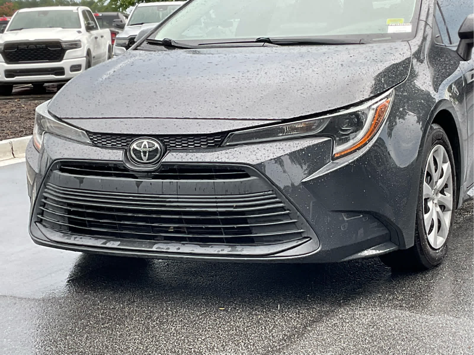 Used 2023 Toyota Corolla LE FWD image 9