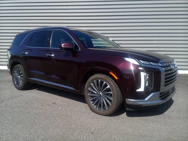 Used 2024 Hyundai Palisade Calligraphy FWD image 1