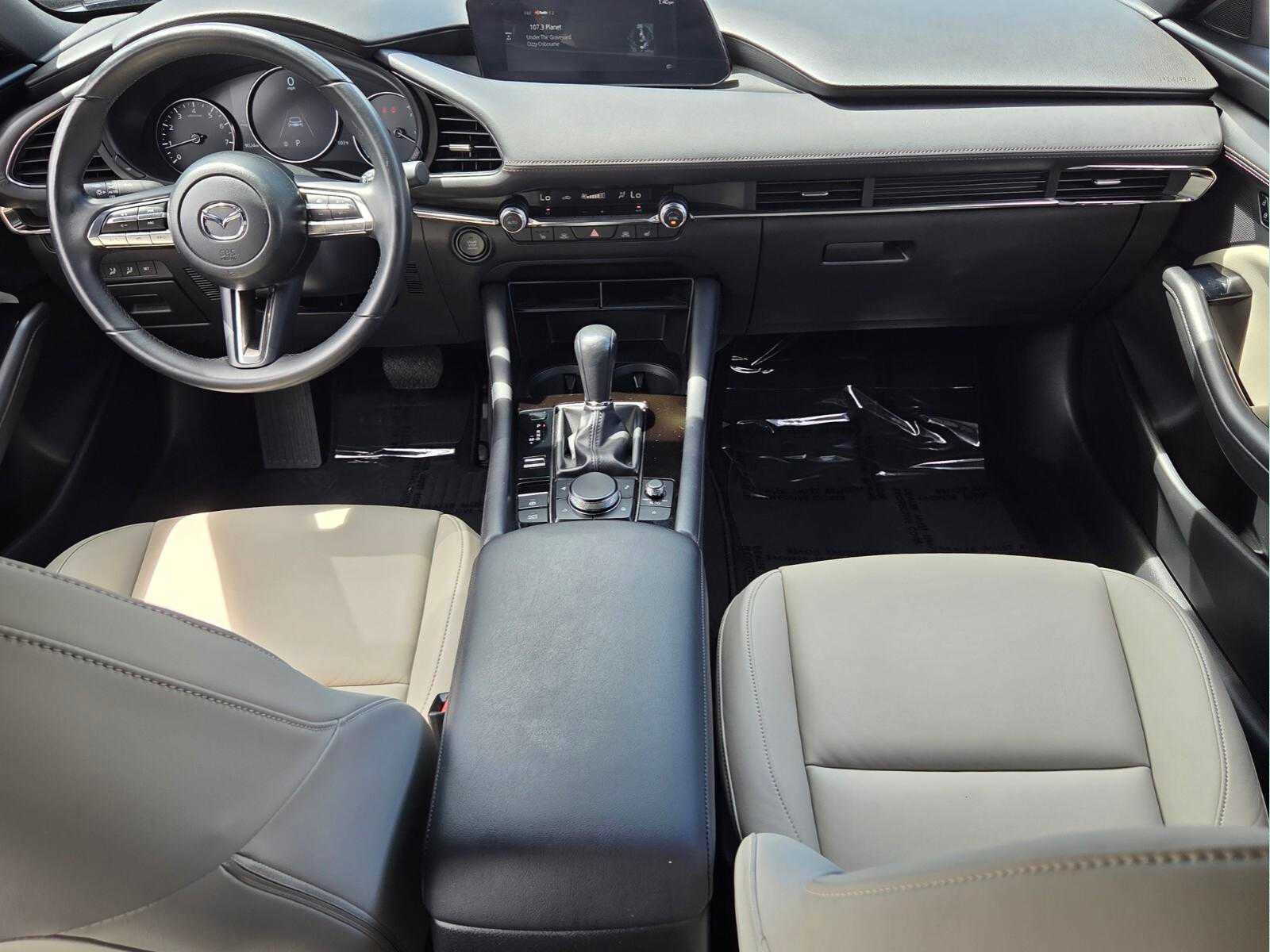 Used 2023 MAZDA MAZDA3 s FWD image 8