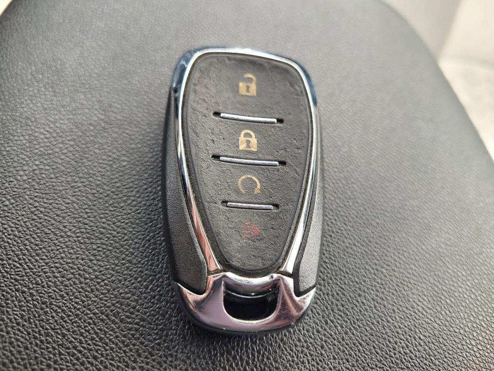 Used 2024 Chevrolet Equinox LS w/ LPO, Floor Liner Package FWD image 32