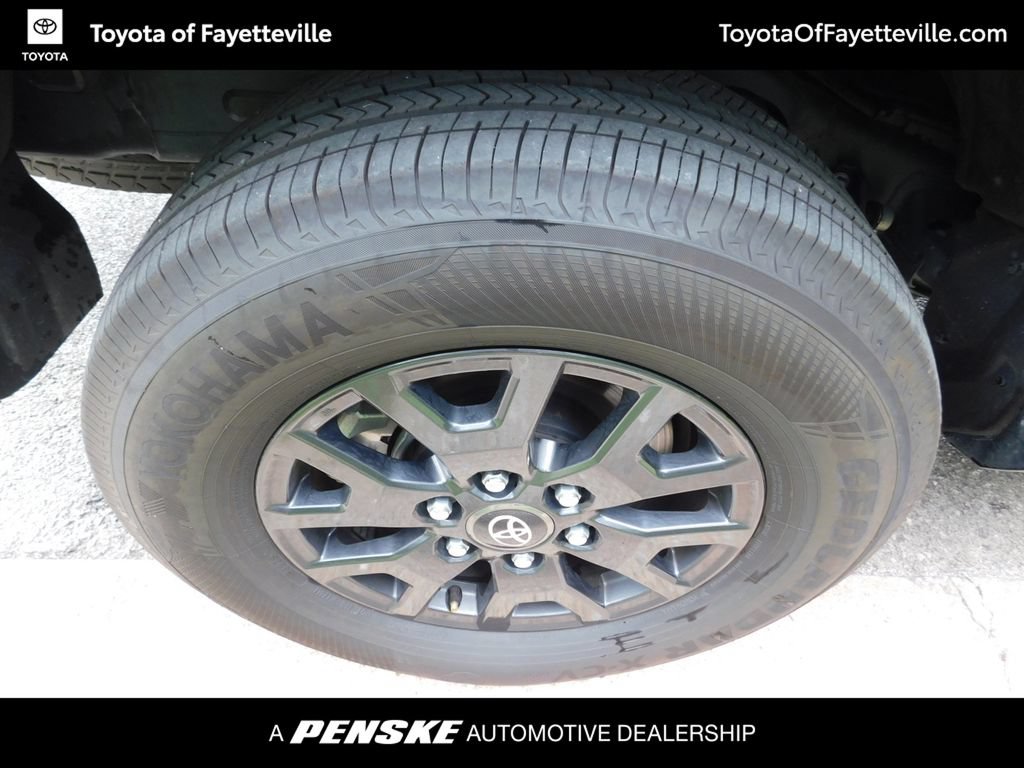 Used 2026 Toyota 4Runner SR5 AWD/4WD image 8