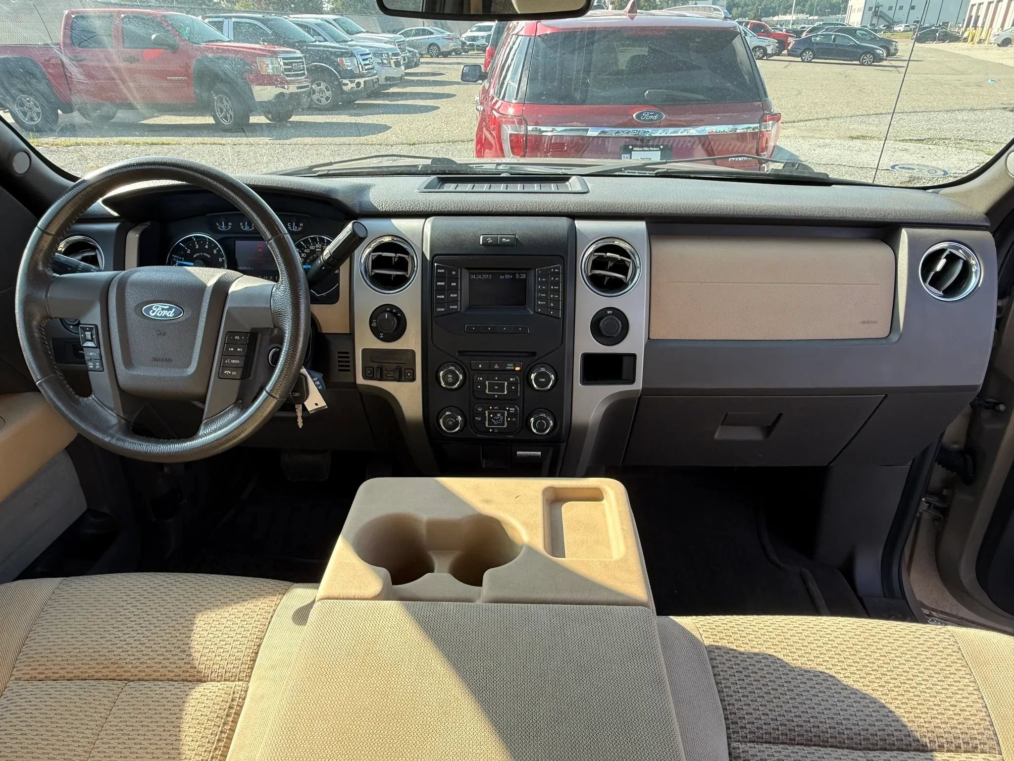 Used 2013 Ford F150 XLT w/ Luxury Equipment Group AWD/4WD image 3