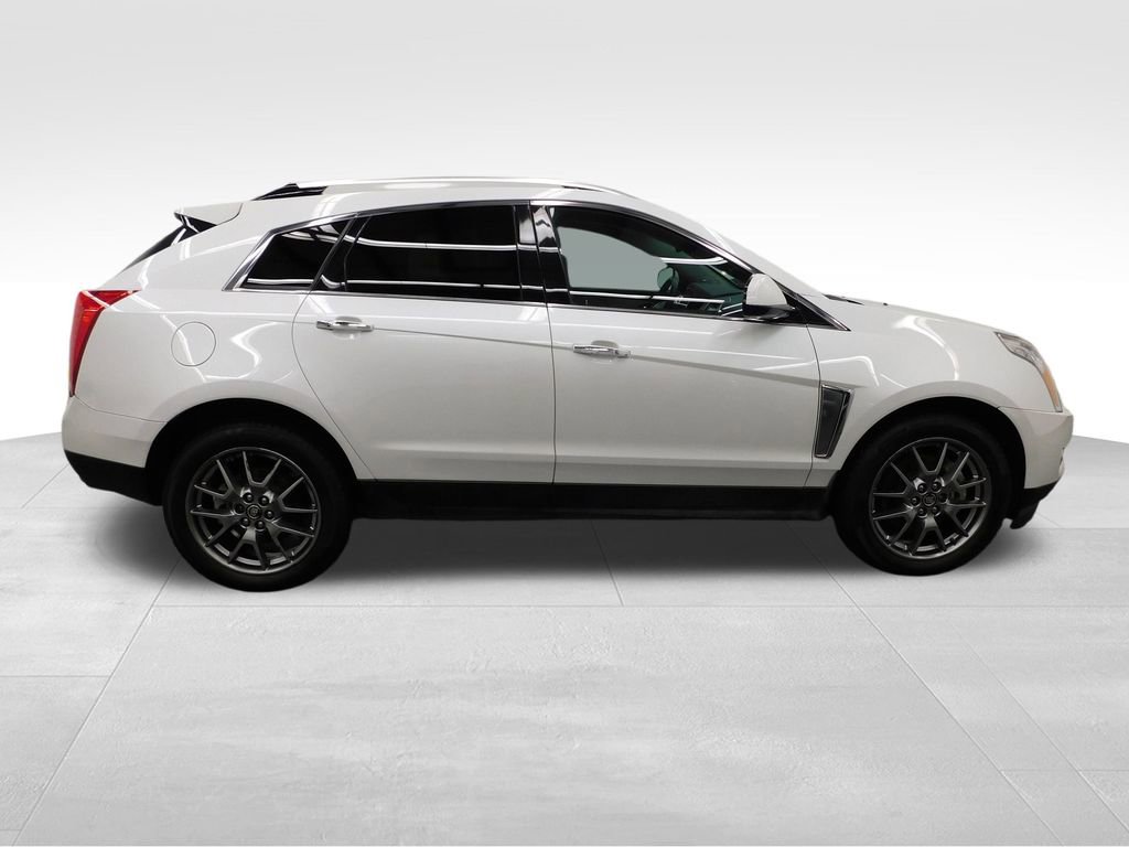 Used 2015 Cadillac SRX Performance w/ Driver Awareness Package image 10