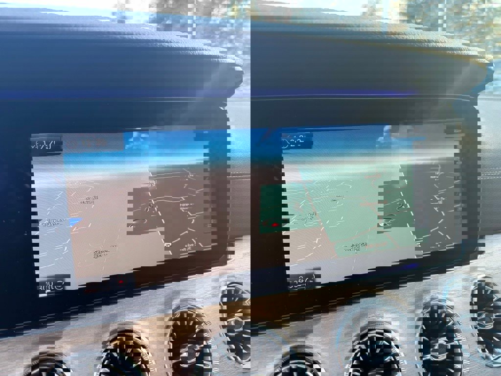 Used 2018 Mercedes-Benz E 400 4MATIC Coupe image 26