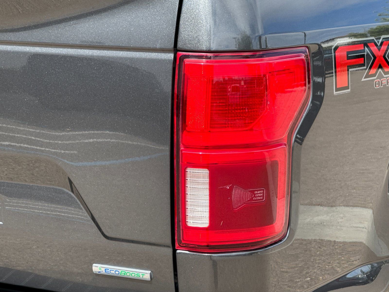 Used 2019 Ford F150 Lariat w/ Equipment Group 502A Luxury AWD/4WD image 35