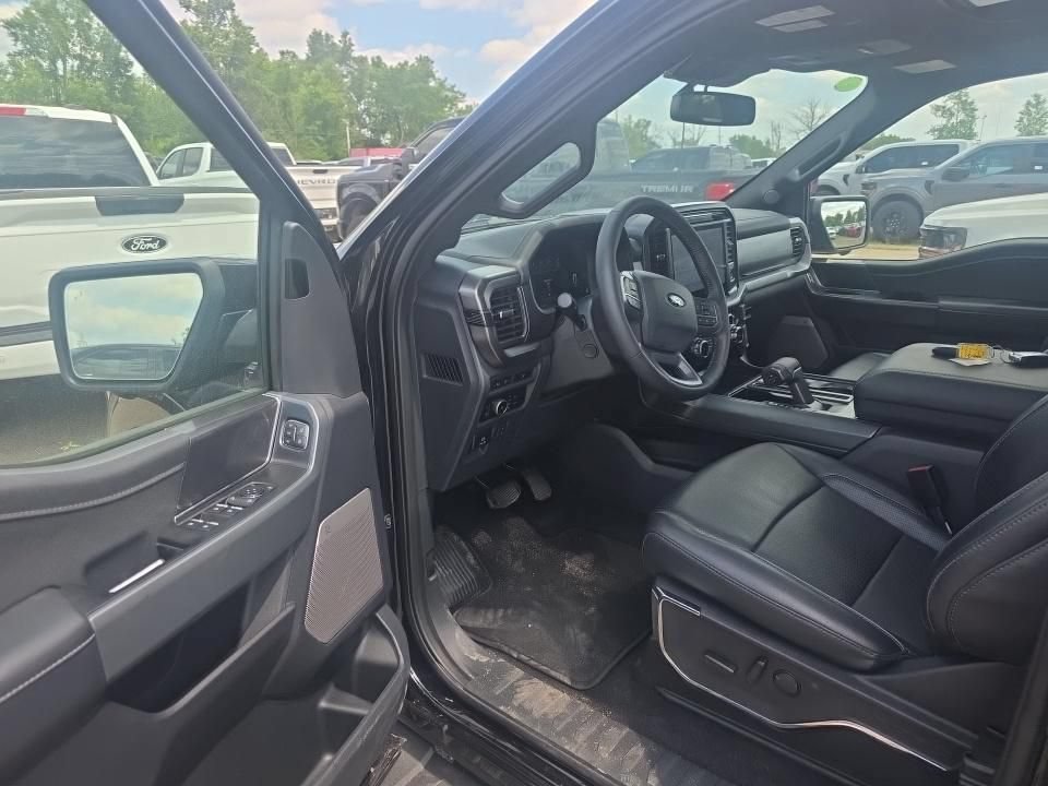 Used 2024 Ford F150 Lariat AWD/4WD image 5